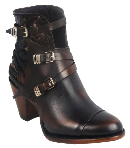 Silverton Crue All Leather Round Toe Short Boots (Desert)