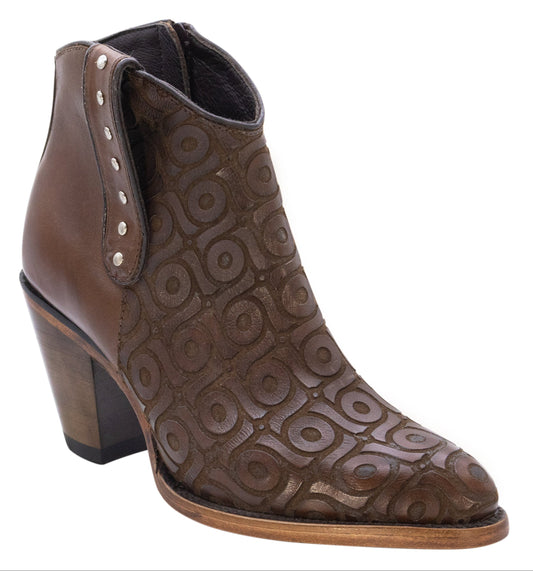 Silverton Sandra All Leather Snip Toe Short Boots (Honey)