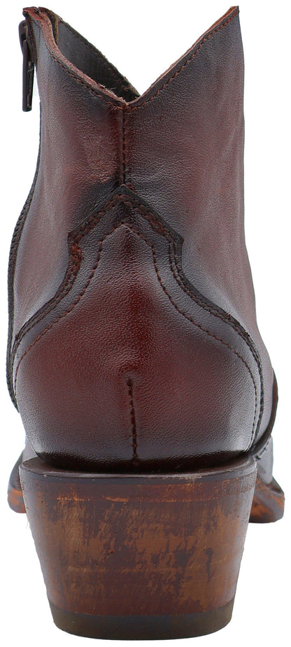 Silverton Patty All Leather Snip Toe Short Boots (Chocolate)